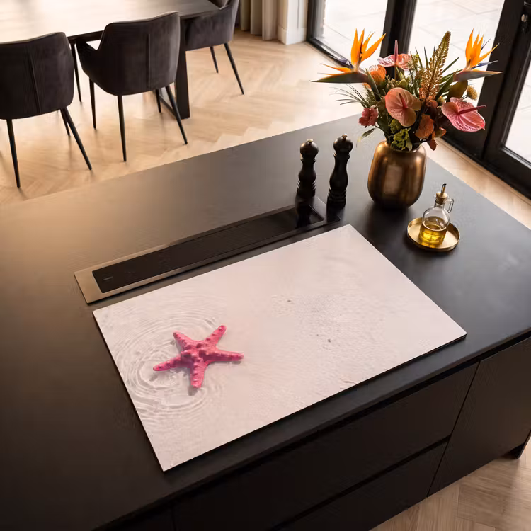 Zeeleven - Zeester - Strand - Roze - Water Inductie beschermer vinyl 3mm klein -sfeer5