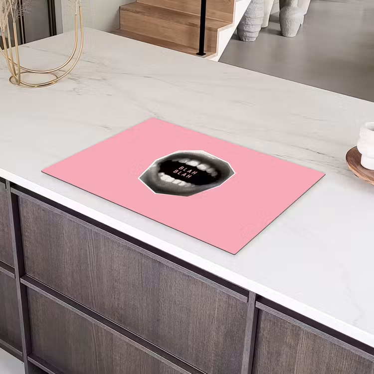 Mond - BLAH BLAH - Roze Inductie beschermer vinyl 3mm klein -sfeer8