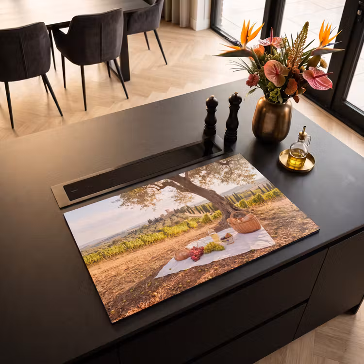 Picknick - Wijngaard - Landschap - Zomer - Eten Inductie beschermer vinyl 3mm klein -sfeer5