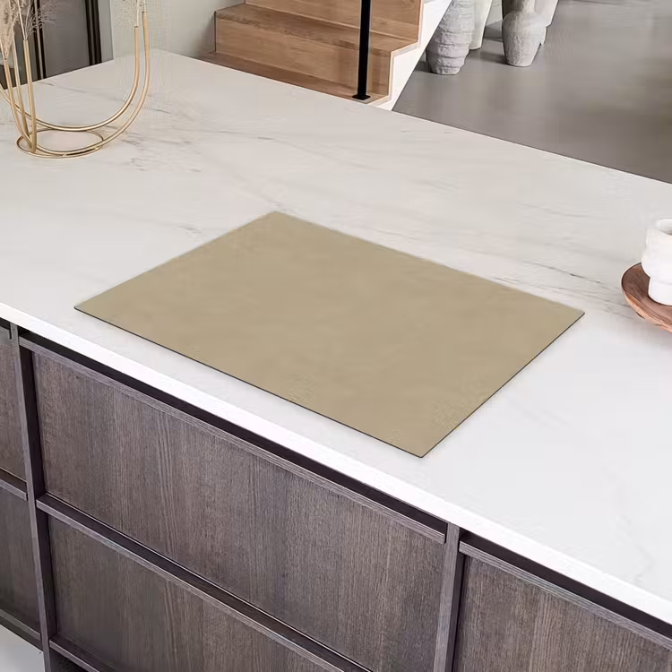 Zandkleur - Korrelige structuur - Beton Inductie beschermer vinyl 3mm klein 276 -sfeer8