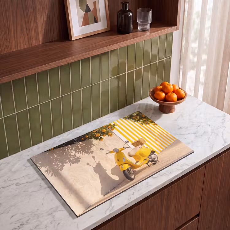 Scooter - Natuur - Zomer - Geel - Mediterraan Inductie beschermer vinyl 3mm klein -sfeer8
