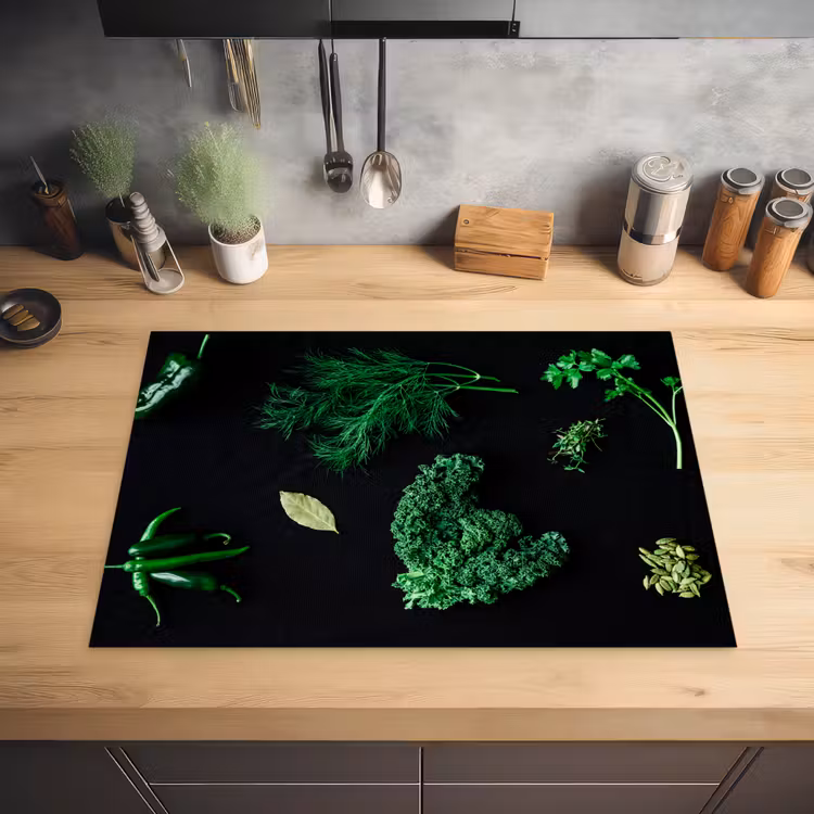 Specerijen en kruiden op zwarte achtergrond Inductie beschermer vinyl 3mm middel -sfeer5