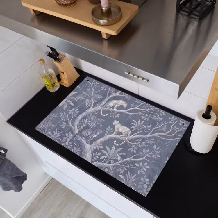 Dieren - Jungle - Illustratie - Bomen - Blauw Inductie beschemer met haakjes klein -sfeer1