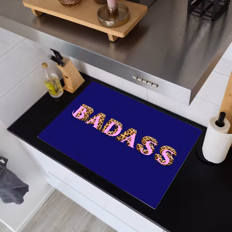 Badass - Panterpint - Schaduw - Roze Inductie beschemer met haakjes klein -sfeer1
