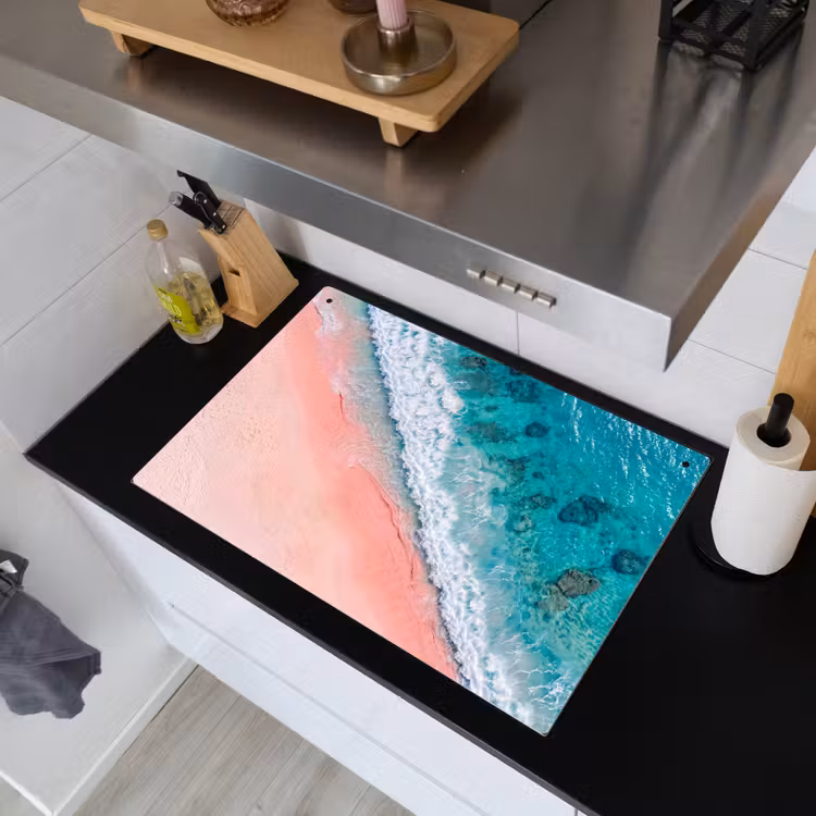 Strand - Oceaan - Golven - Roze Zand - Natuur Inductie beschemer met haakjes klein -sfeer1