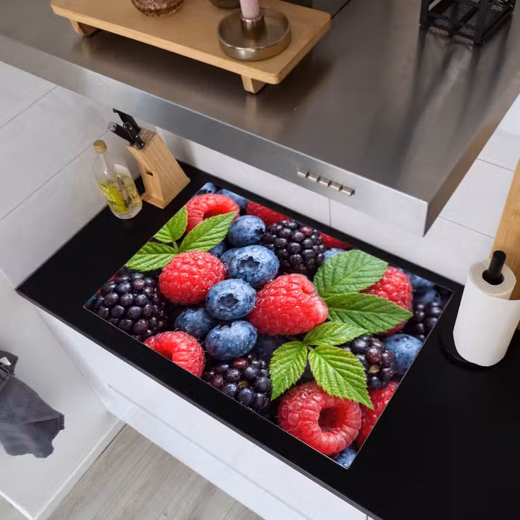 Bessen - Vers - Waterdruppels - Kleurrijk - Eten Inductie beschemer met haakjes klein -sfeer1
