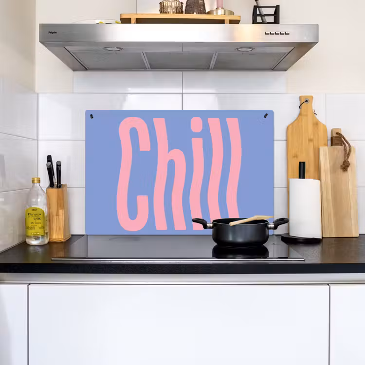 Chill - Roze - Blauw - Golvend Inductie beschemer met haakjes klein -sfeer2