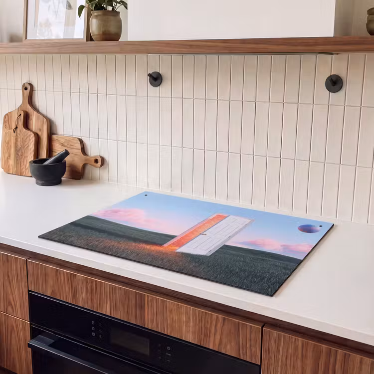 Induction Hob Cover & Splashback (2-in-1) - Door - Fantasy - Space - Deur - Fantasie - Ruimte Inductie beschemer met haakjes klein