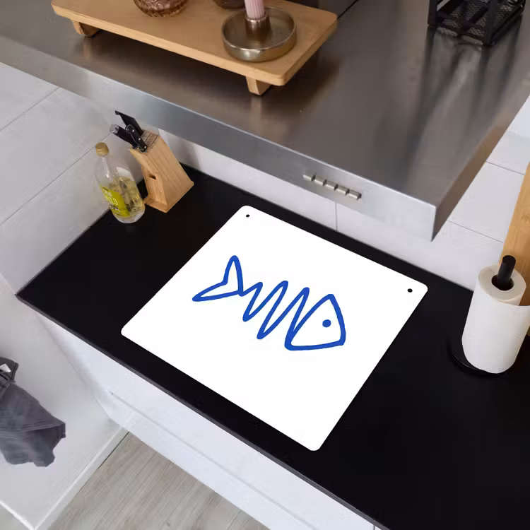 Vis - Minimalistisch - Blauw - Lijn Inductie beschemer met haakjes middel -sfeer1