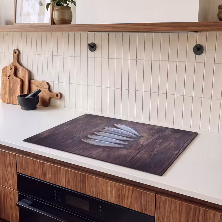 Induction Hob Cover & Splashback (2-in-1) - Fish - Wood - Food - Vis - Hout - Eten Inductie beschemer met haakjes klein