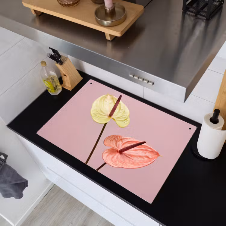Bloemen - Anthuriums - Geel - Roze Inductie beschemer met haakjes klein -sfeer1
