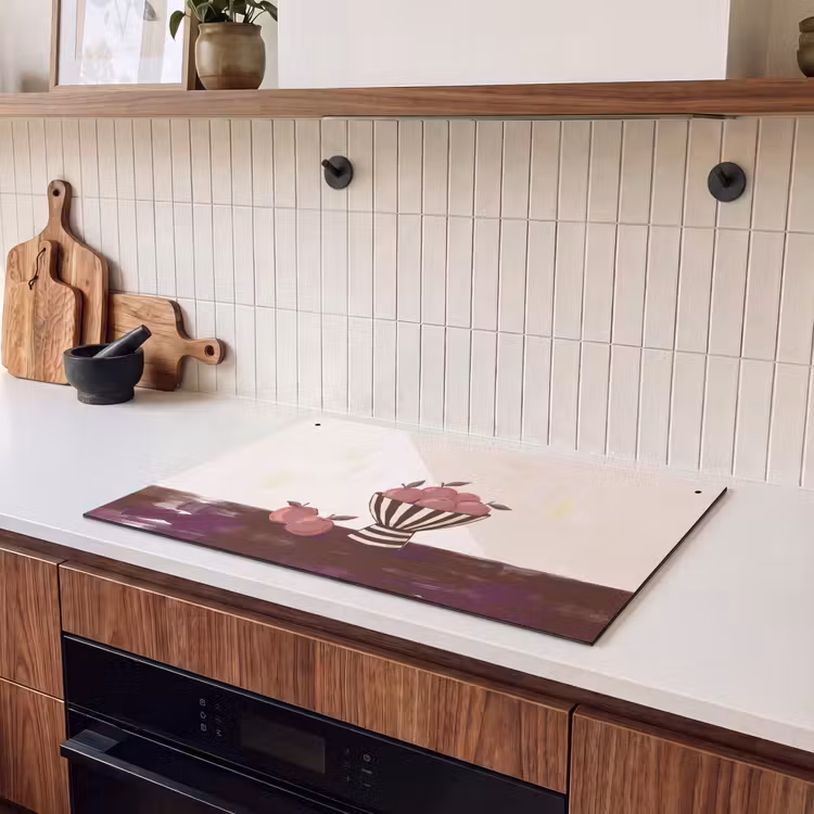Eten - Schaal - Stilleven - Modern - Rood Inductie beschemer met haakjes klein -sfeer1