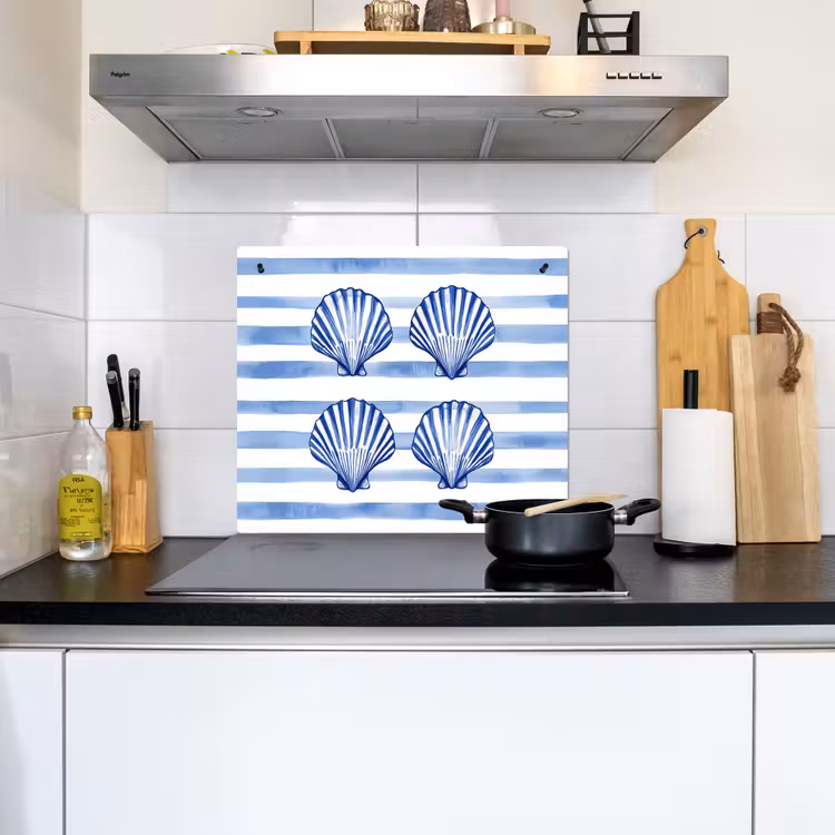 Vier schelpen - Blauw - Wit - Strepen Inductie beschemer met haakjes middel -sfeer2