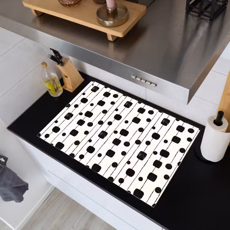 Grafisch - Modern - Zwart Inductie beschemer met haakjes klein 777 -sfeer1