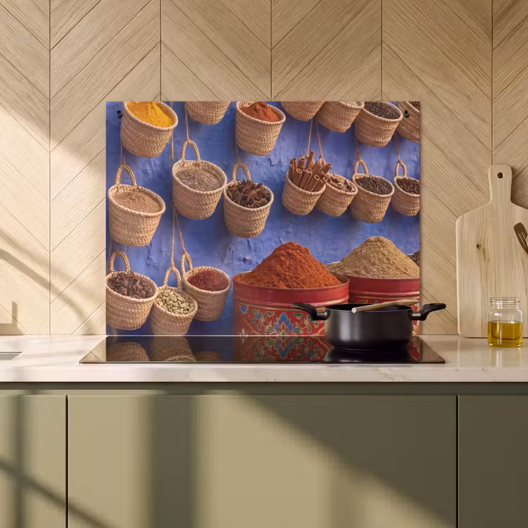Induction Hob Cover & Splashback (2-in-1) - Herbs - Baskets - Market - Kruiden - Manden - Markt Inductie beschemer met haakjes klein
