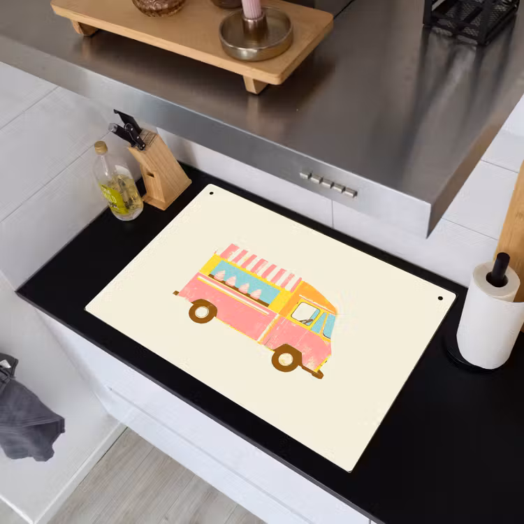 Ijskar - Retro - Softijsjes - Roze Inductie beschemer met haakjes klein -sfeer1