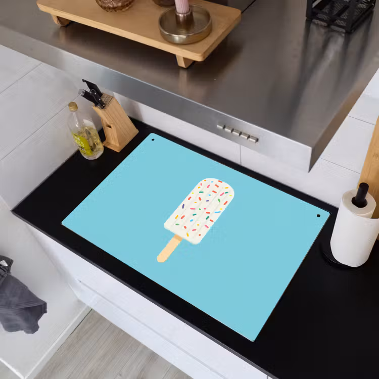 Ijsje - Stokje - Sprinkles - Lichtblauw Inductie beschemer met haakjes klein -sfeer1