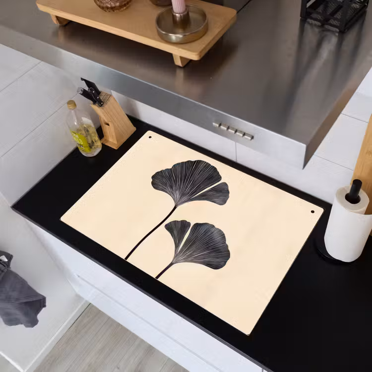 Bladeren - Minimalistisch - Zwart Inductie beschemer met haakjes klein -sfeer1