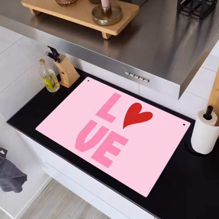 Love - Roze - Hart - Valentijn Inductie beschemer met haakjes klein -sfeer1