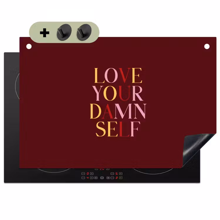 Love your damn self - Kleurrijk - Bordeaux Inductie beschemer met haakjes klein -3d