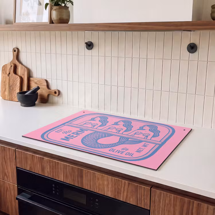 Meermin - Sardineblik - Illustratie - Roze - Retro Inductie beschemer met haakjes klein -sfeer1