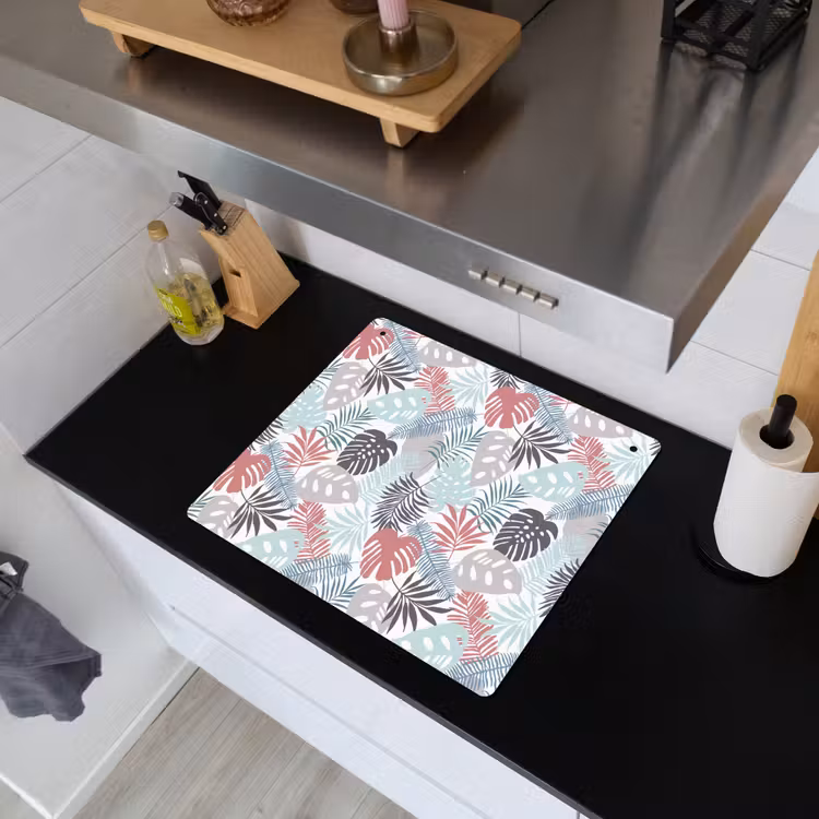 Monstera - Pastel - Bladeren - Tropical Inductie beschemer met haakjes middel -sfeer1