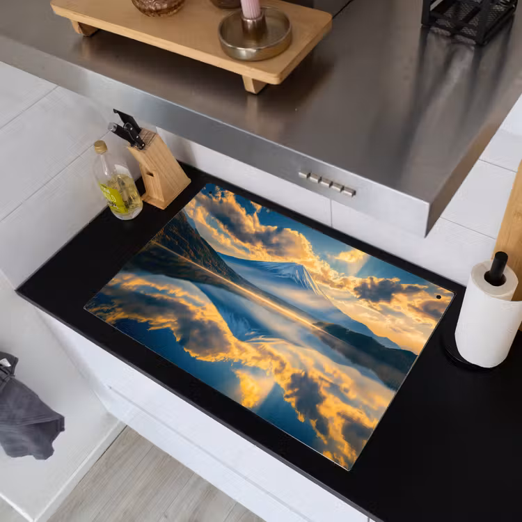 Berg - Rivier - Zonsondergang Inductie beschemer met haakjes klein -sfeer1