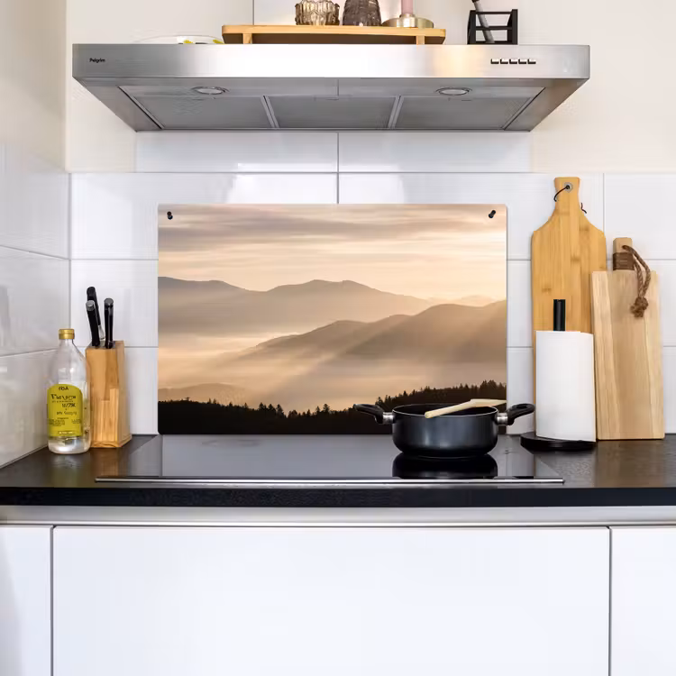 Bergen - Mist - Zonnestralen Inductie beschemer met haakjes klein -sfeer2