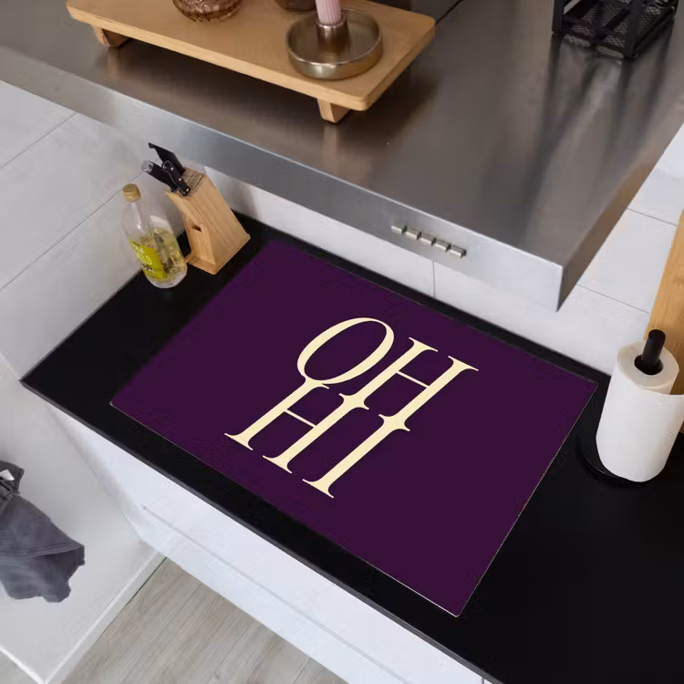 Oh hi - Paars - Minimalistisch Inductie beschemer met haakjes klein -sfeer1