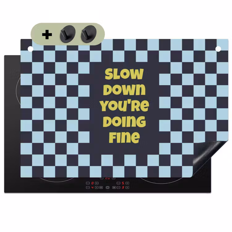 Patroon - Geblok - Blauw - Slow down you're doing fine Inductie beschemer met haakjes klein -3d