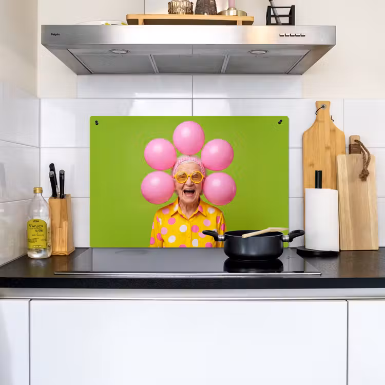 Mens - Ballonnen - Feest - Kleurrijk - Roze Inductie beschemer met haakjes klein -sfeer2