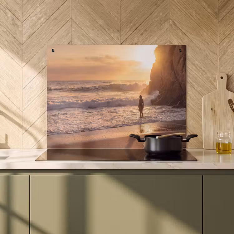 Mensen - Oceaan - Zonsondergang - Kust - Goud Inductie beschemer met haakjes klein -sfeer2