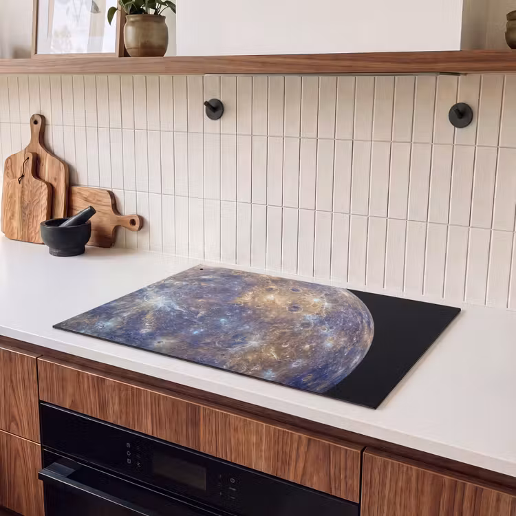 Induction Hob Cover & Splashback (2-in-1) - Planet - Craters - Space - Planeet - Kraters - Ruimte Inductie beschemer met haakjes klein