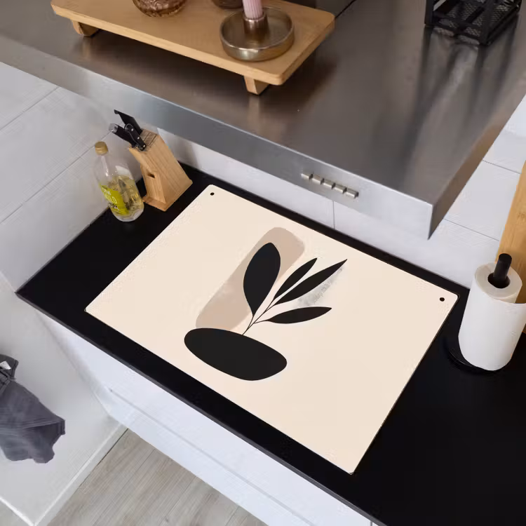 Plant - Beige - Japandi Inductie beschemer met haakjes klein -sfeer1