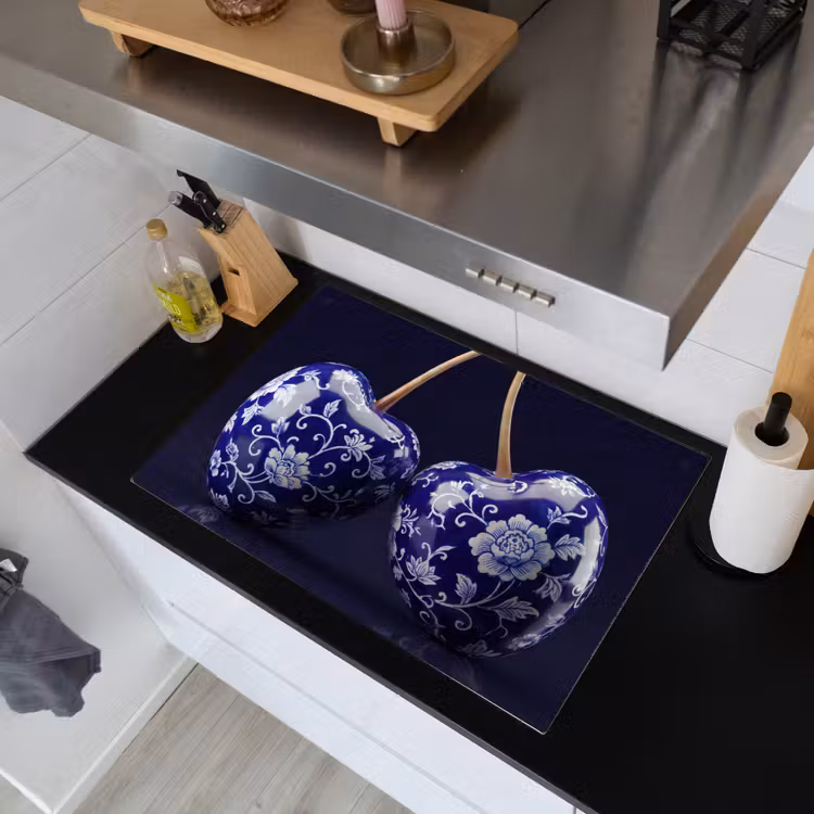 Porselein- Kersen - Delfts - Blauw Inductie beschemer met haakjes klein -sfeer1