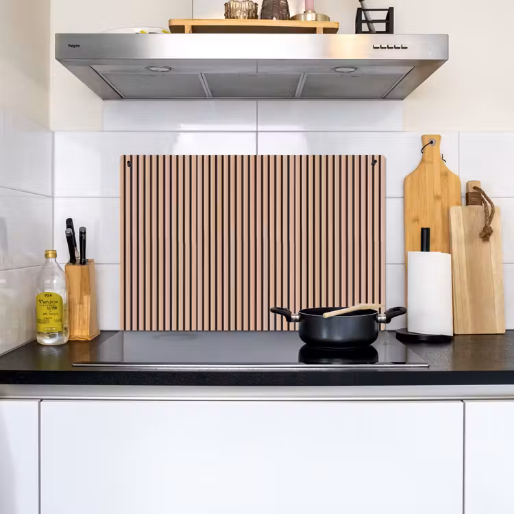 Retro - Hout - Plank - Naturel Inductie beschemer met haakjes klein -sfeer2