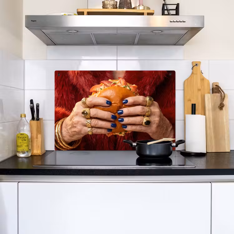 Broodje - Bontjas - Goud Inductie beschemer met haakjes klein -sfeer2
