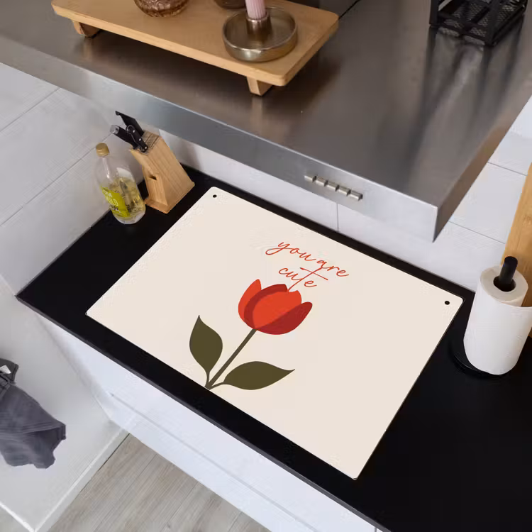 Roos - Rood - Bloem - Valentijn Inductie beschemer met haakjes klein -sfeer1