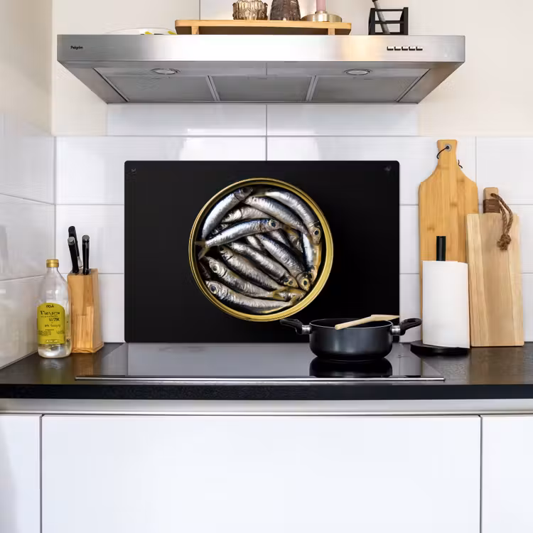 Sardines - Vissen - Rond - Zwart Inductie beschemer met haakjes klein -sfeer2