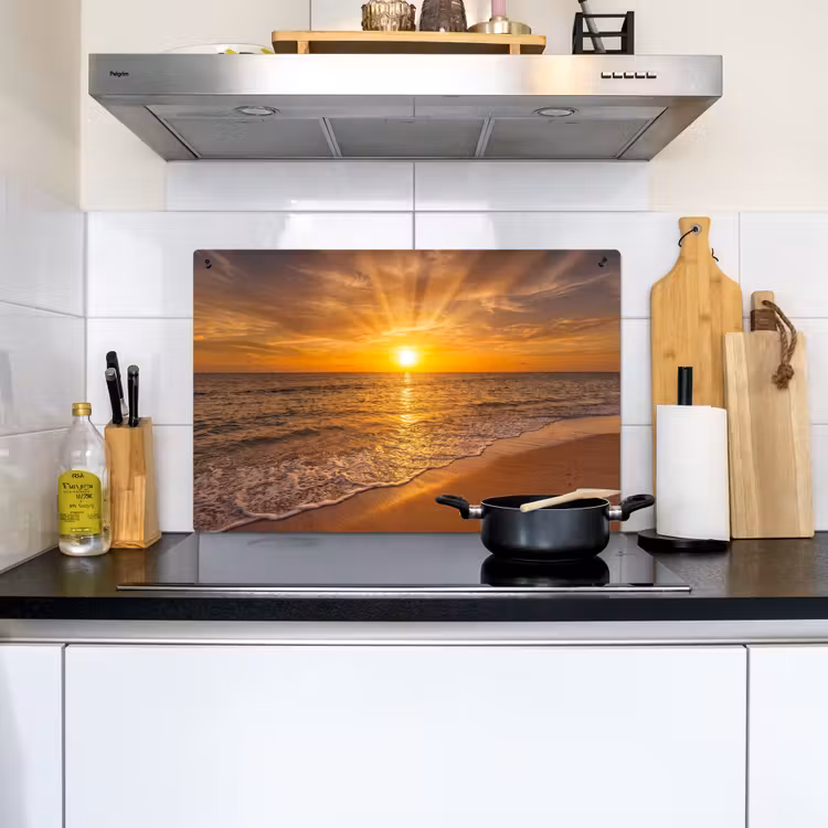 Zee - Zonsondergang - Golven - Kust - Oranje Inductie beschemer met haakjes klein -sfeer2