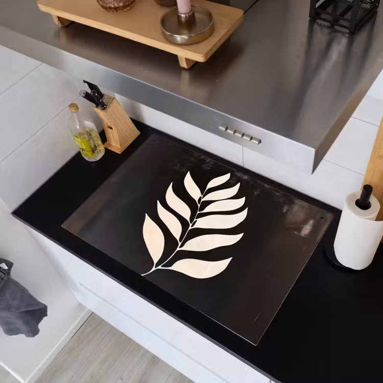Blad - Wit - Minimalistisch Inductie beschemer met haakjes klein -sfeer1