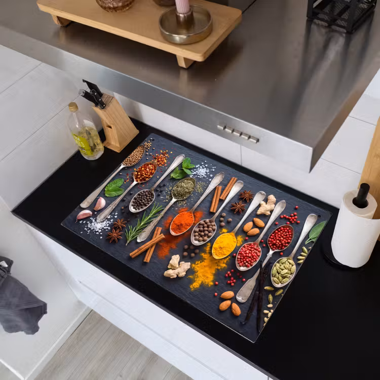 Kruiden - Lepels - Culinair - Kleurrijk - Sfeervol Inductie beschemer met haakjes klein -sfeer1