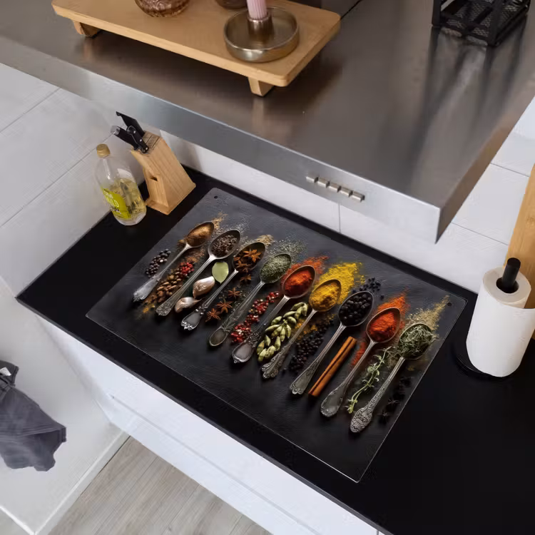 Lepels - Specerijen - Kaneel - Chili Inductie beschemer met haakjes klein -sfeer1