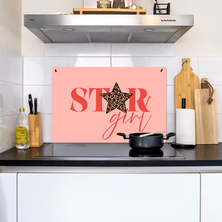 Star girl - Roze - Panter - Ster Inductie beschemer met haakjes klein -sfeer2