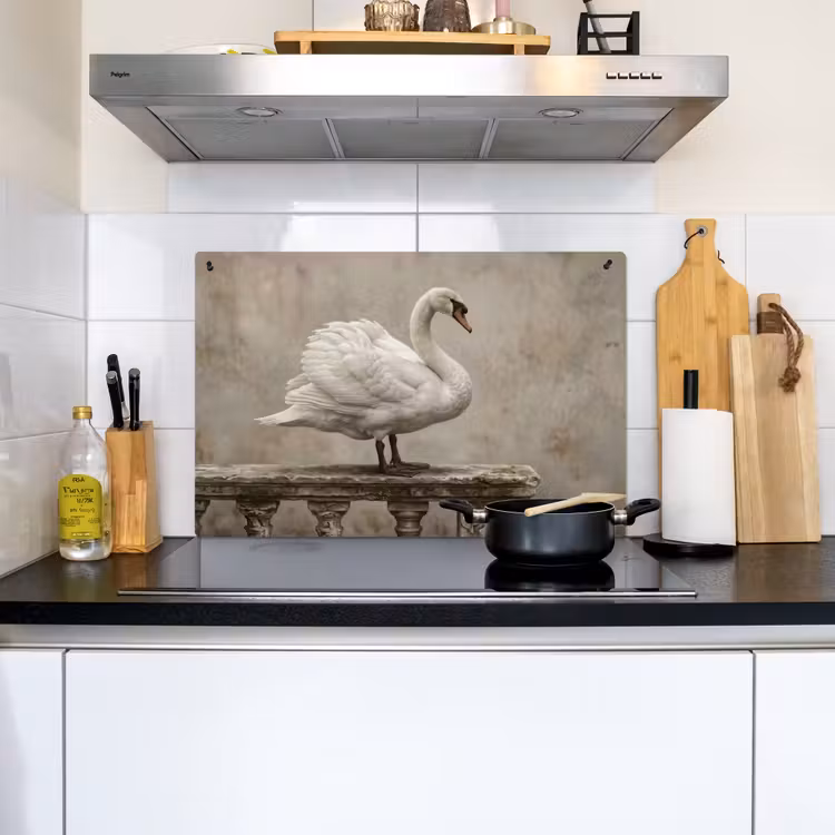 Zwaan - Elegant - Dieren - Wit Inductie beschemer met haakjes klein -sfeer2