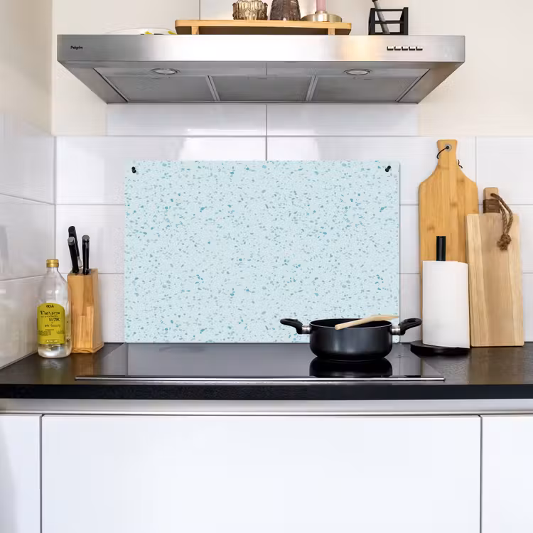 Terrazzo - Patroon - Kleurrijk - Baby Blauw Inductie beschemer met haakjes klein 777 -sfeer2