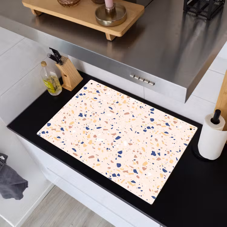 Terrazzo -  Patroon - Kleurrijk - Indigo Inductie beschemer met haakjes klein 777 -sfeer1