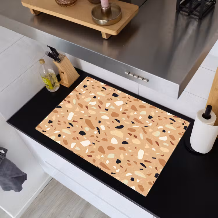 Terrazzo - Patroon - Kleurrijk - Oranje Inductie beschemer met haakjes klein 777 -sfeer1