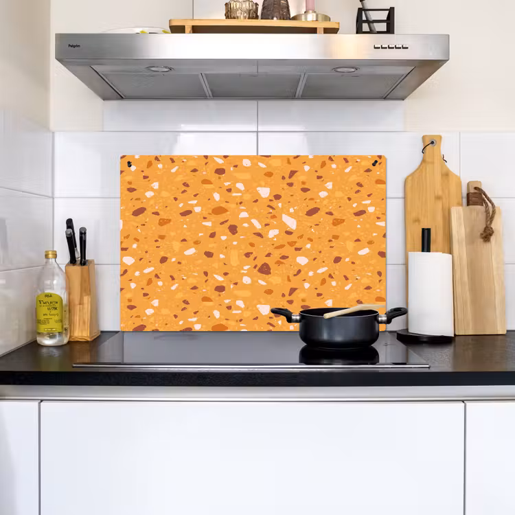 Terrazzo -  Patroon - Okergeel Inductie beschemer met haakjes klein 777 -sfeer2