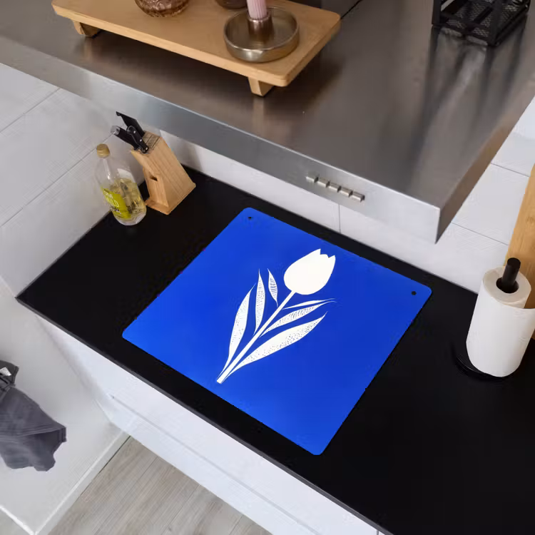 Tulp - Minimalistisch - Bladeren - Wit Inductie beschemer met haakjes middel -sfeer1